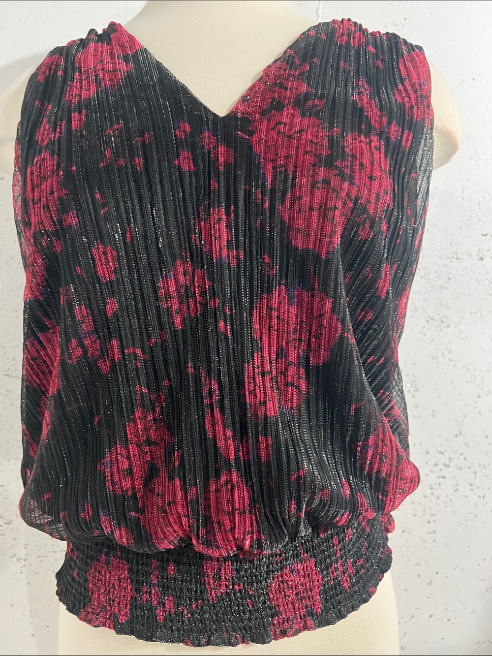 White House Black Market Black & Pink Floral Pleated Camisole